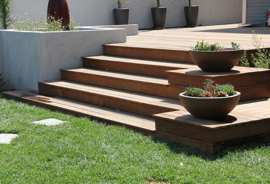 Drought tolerant plants and wood deck